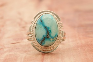 Genuine Kingman Turquoise Sterling  Silver Navajo Ring